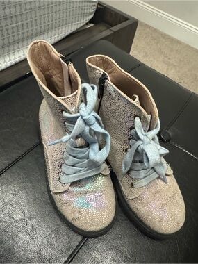 Lola and the boys Iridescent Lace-Up Boots- Well loved